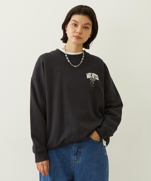 MILKFED.（ミルクフェド）の「RIBBON AND CHERRY SWEAT TOP（スウェット・レディース・ライトブルー/オートミール/チャコール・M/L）」の13枚目の写真