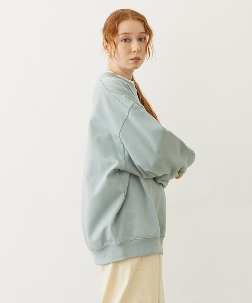 MILKFED.（ミルクフェド）の「RIBBON AND CHERRY SWEAT TOP（スウェット・レディース・ライトブルー/オートミール/チャコール・M/L）」の20枚目の写真