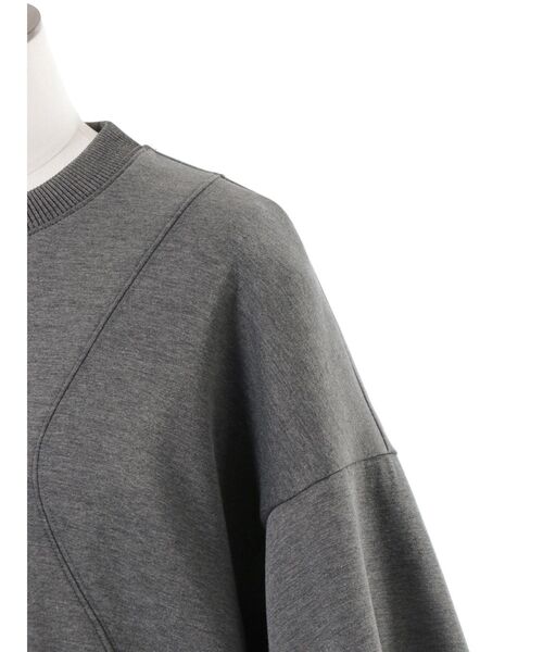 UN3D.（アンスリード）の「W TRIANGLE TUCK TOP / ダブル