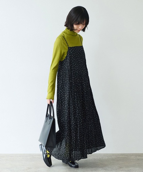 bulle de savon(ビュルデサボン)の「●しわしわdot print キャミワンピース(ワンピース・レディース・ブラック・FREE)」の13枚目の写真