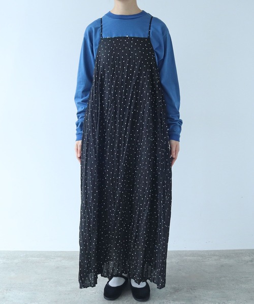 bulle de savon(ビュルデサボン)の「●しわしわdot print キャミワンピース(ワンピース・レディース・ブラック・FREE)」の16枚目の写真