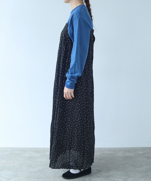 bulle de savon(ビュルデサボン)の「●しわしわdot print キャミワンピース(ワンピース・レディース・ブラック・FREE)」の17枚目の写真