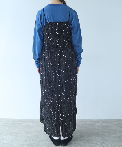 bulle de savon(ビュルデサボン)の「●しわしわdot print キャミワンピース(ワンピース・レディース・ブラック・FREE)」の18枚目の写真