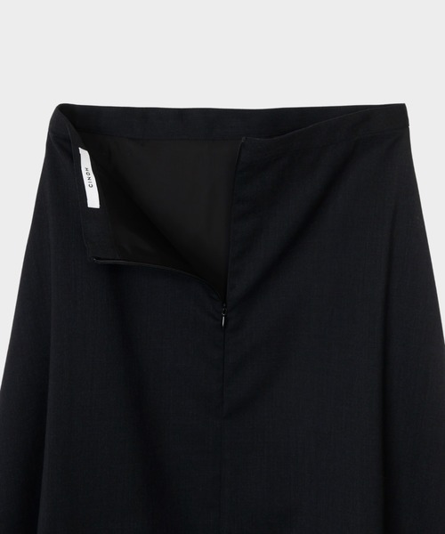 CINOH（チノ）の「T/W TWILL SLIT SK（スカート・レディース・チャコールグレー/ブラック・38）」の6枚目の写真