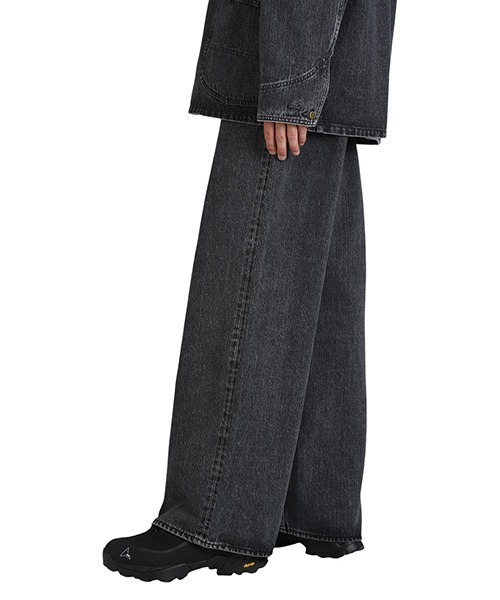 marka（マーカ）の「marka / マーカ：WIDE LEG JEANS -ORGANIC COTTON 13.5oz SELVEDGE DENIM-：M25C02PT11C[COR]（デニムパンツ・メンズ・ブラック系その他・2(M)）」の8枚目の写真