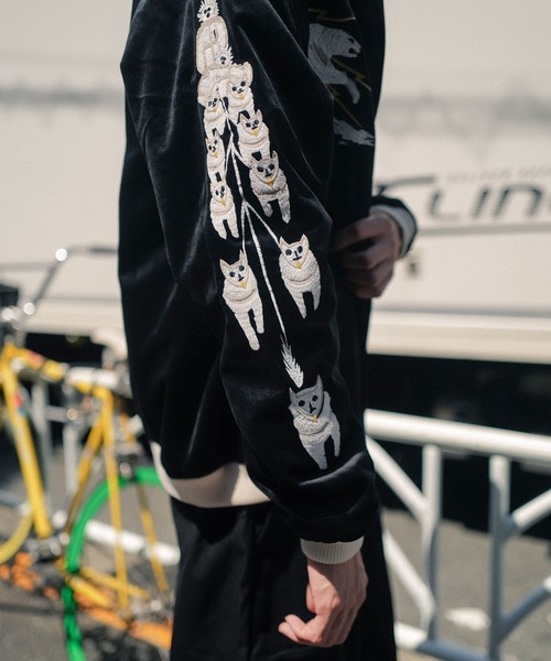 HOUSTON（ヒューストン）の「【HOUSTON/ヒューストン】VELVETEEN SOUVENIR JACKET TIGER ALASKA 51521 51522（スカジャン・メンズ・ブルー系その他/ブラック系その他/ブルー系その他2/ブラック系その他2・X-LARGE/LARGE/MEDIUM/XX-LARGE）」の21枚目の写真