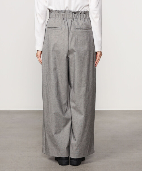 Morris & Sons(モリスアンドサンズ)の「MORRIS & SONS | シャークスキン 2タック バギーパンツ WOMEN(その他パンツ・レディース・ブラック系その他/ベージュ系その他・1/0)」の11枚目の写真