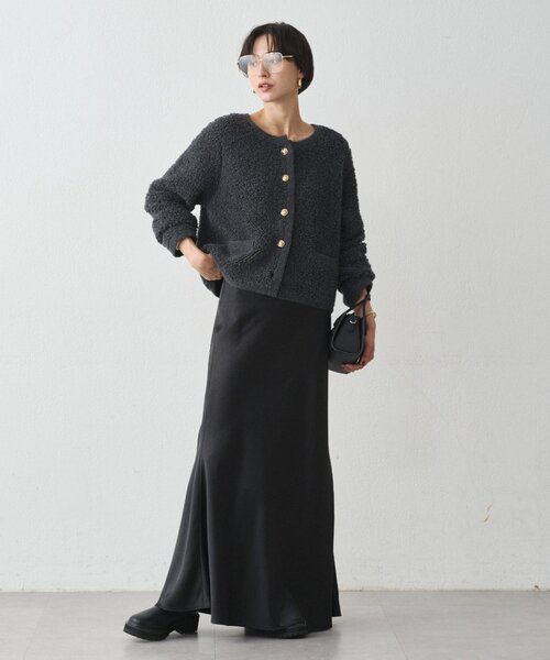 LOUNGEDRESS（ラウンジドレス）の「サテンマーメイドスカート（スカート・レディース・ブラック/ライトベージュ・MEDIUM/SMALL）」の3枚目の写真