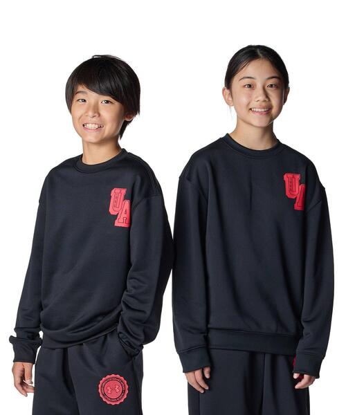 UNDER ARMOUR(アンダーアーマー)の「UAテック テリー オーバーサイズド カレッジ クレスト ロゴ クルー(トレーニング/キッズ)(スウェット・キッズ・ブラック・150cm/140cm/130cm/160cm)」の1枚目の写真