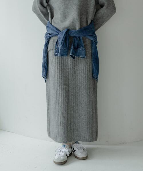 URBAN RESEARCH Sonny Label（アーバンリサーチサニーレーベル）の「『WEB限定』モックネックニット×スカートセットアップ（ワンピース・レディース・ブラック/グレー/ベージュ・FREE）」の20枚目の写真