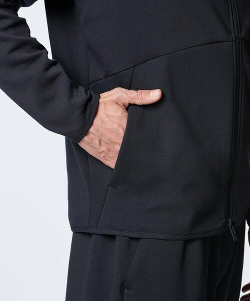 UNDER ARMOUR(アンダーアーマー)の「UAアンストッパブル フリース ノベルティ ジャケット(トレーニング/メンズ)(その他アウター・メンズ・ブラック・M/L)」の7枚目の写真