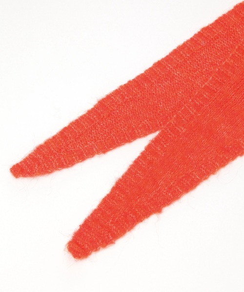 studio CLIP(スタディオクリップ)の「ニット三角フワフワストール(ストール/ショール・レディース・レッド/ブルー/グレー・FREE)」の9枚目の写真