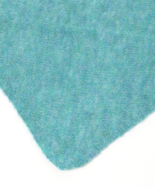 studio CLIP(スタディオクリップ)の「ニット三角フワフワストール(ストール/ショール・レディース・レッド/ブルー/グレー・FREE)」の8枚目の写真