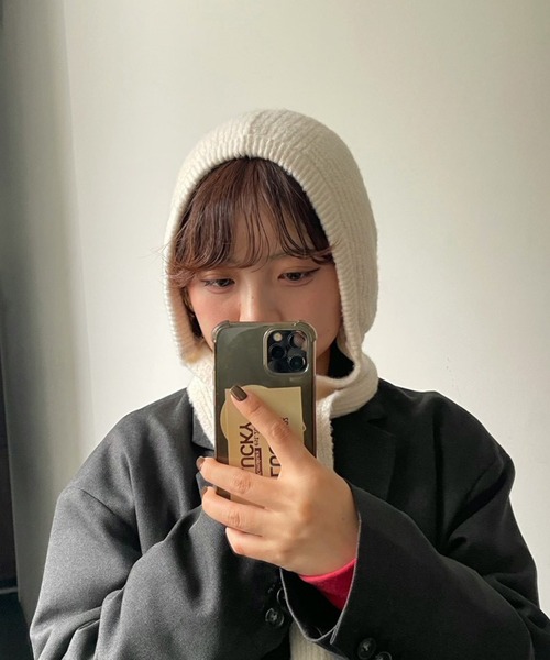 AS KNOW AS plus（アズノゥアズプラス）の「KNITフードマフラー /バラクラバ /フライトニットキャップ（マフラー・レディース・チャコールグレー/ブルー/アイボリー・FREE）」の7枚目の写真