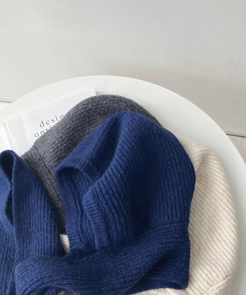 AS KNOW AS plus（アズノゥアズプラス）の「KNITフードマフラー /バラクラバ /フライトニットキャップ（マフラー・レディース・チャコールグレー/ブルー/アイボリー・FREE）」の11枚目の写真