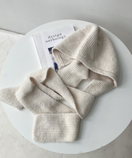 AS KNOW AS plus（アズノゥアズプラス）の「KNITフードマフラー /バラクラバ /フライトニットキャップ（マフラー・レディース・チャコールグレー/ブルー/アイボリー・FREE）」の15枚目の写真