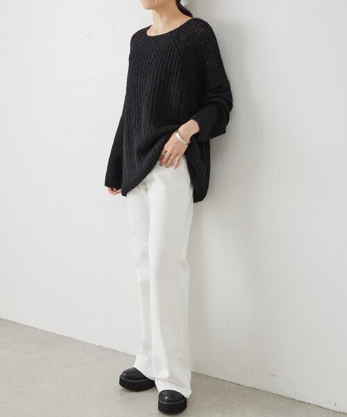 BEARDSLEY（ビアズリー）の「《LEVAR》裾フレアジーンズ（ホワイト）（デニムパンツ・レディース・ホワイト・MEDIUM）」の3枚目の写真