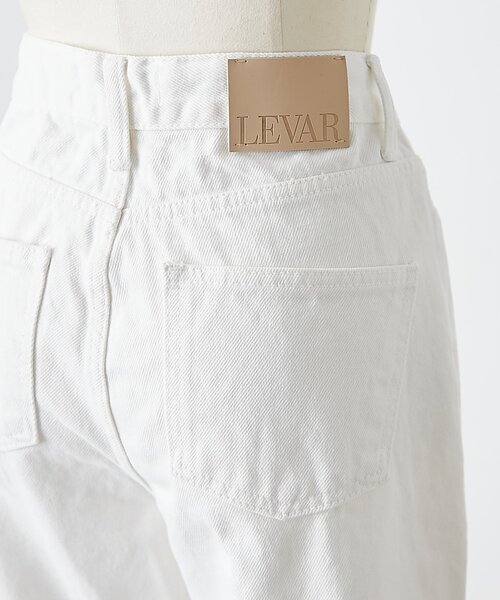 セール】《LEVAR》裾フレアジーンズ（ホワイト）（デニムパンツ