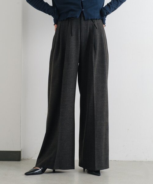 Kastane(カスタネ)の「【一部店舗限定/セットアップ対応/2サイズ展開/低身長サイズ】B ウエストリボンイージースラックス(スラックス・レディース・ブラック/ベージュ・1/0)」の2枚目の写真