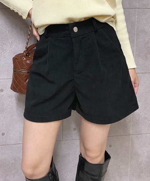 NANEA(ナネア)の「コーデュロイショートパンツ(その他パンツ・レディース・ホワイト/ブラック/ブラウン・SMALL/MEDIUM/LARGE)」の8枚目の写真