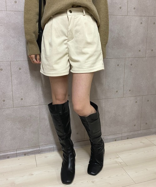 NANEA(ナネア)の「コーデュロイショートパンツ(その他パンツ・レディース・ホワイト/ブラック/ブラウン・SMALL/MEDIUM/LARGE)」の13枚目の写真