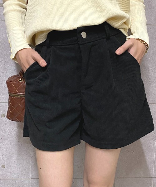 NANEA(ナネア)の「コーデュロイショートパンツ(その他パンツ・レディース・ホワイト/ブラック/ブラウン・SMALL/MEDIUM/LARGE)」の19枚目の写真