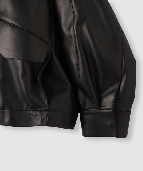 allureville（アルアバイル）の「別注ラムレザーブルゾン（ブルゾン・レディース・ブラック・2）」の4枚目の写真