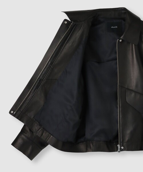 allureville（アルアバイル）の「別注ラムレザーブルゾン（ブルゾン・レディース・ブラック・2）」の7枚目の写真
