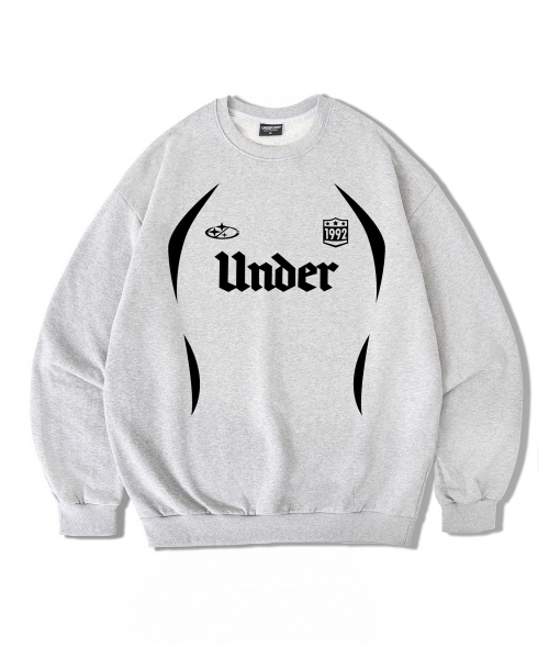 UNDEROFF(アンダーオフ)の「オーバーサイズ スウェット スポーティ ユニフォームロゴ ブラック(スウェット・レディース・ブラック・SMALL/MEDIUM/LARGE/X-LARGE)」の4枚目の写真