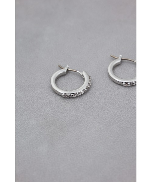 AZUL by moussy(アズールバイマウジー)の「プチフープピアスセット(ピアス(両耳用)・レディース・シルバー/ゴールド系その他・FREE)」の8枚目の写真