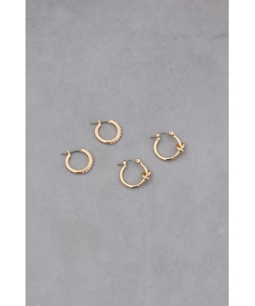 AZUL by moussy(アズールバイマウジー)の「プチフープピアスセット(ピアス(両耳用)・レディース・シルバー/ゴールド系その他・FREE)」の12枚目の写真