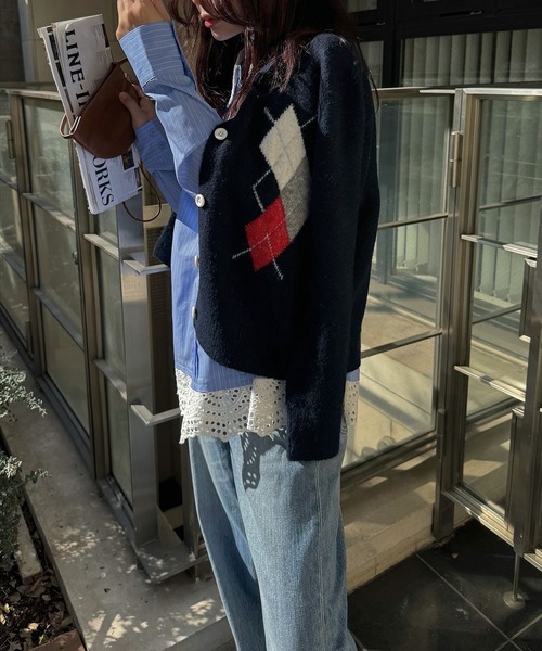 WILLFULLY(ウィルフリー)の「lace collar hem shoulder pintuck SH(シャツ/ブラウス・レディース・チャコール/サックスブルー/アイボリー・FREE)」の16枚目の写真