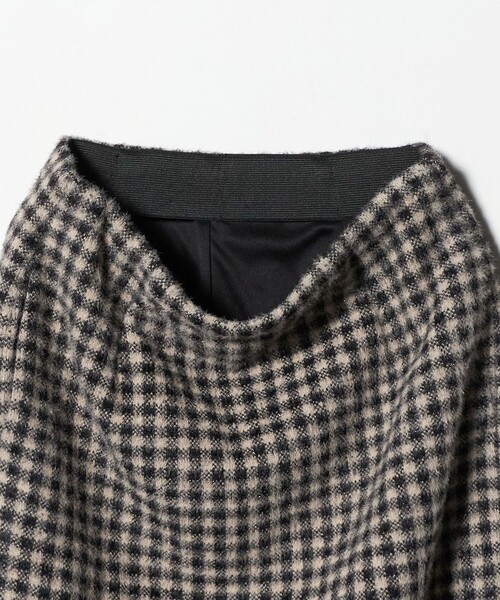 A DAY IN THE LIFE UNITED ARROWS（アデイインザライフユナイテッドアローズ）の「フェザーラメ チェック タイトスカート ‐ウォッシャブル‐＜A DAY IN THE LIFE＞（スカート・レディース・ブラック/ネイビー/モカ・FREE）」の13枚目の写真