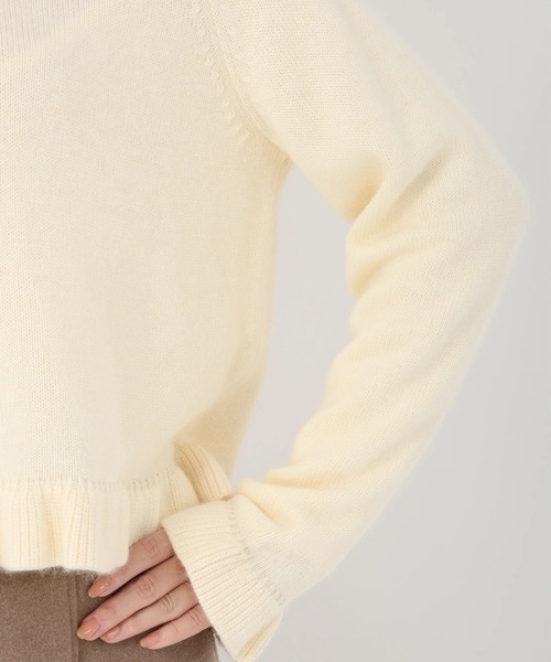 STRAWBERRY-FIELDS(ストロベリーフィールズ)の「エイミーアンゴラ_アンゴラ混フリルアクセントニット(ニット/セーター・レディース・オフホワイト/キャメル/レッド・2)」の11枚目の写真