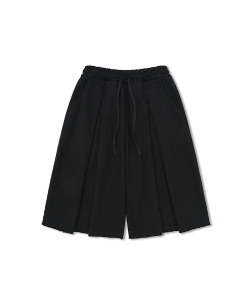 ANGLAN（アングラン）の「Valley Tuck Sweat Half Pants - Black（その他パンツ・メンズ・その他・ONE SIZE）」の2枚目の写真
