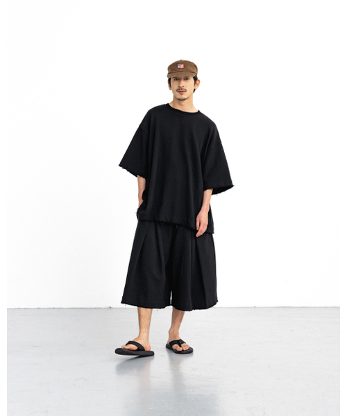ANGLAN（アングラン）の「Valley Tuck Sweat Half Pants - Black（その他パンツ・メンズ・その他・ONE SIZE）」の7枚目の写真