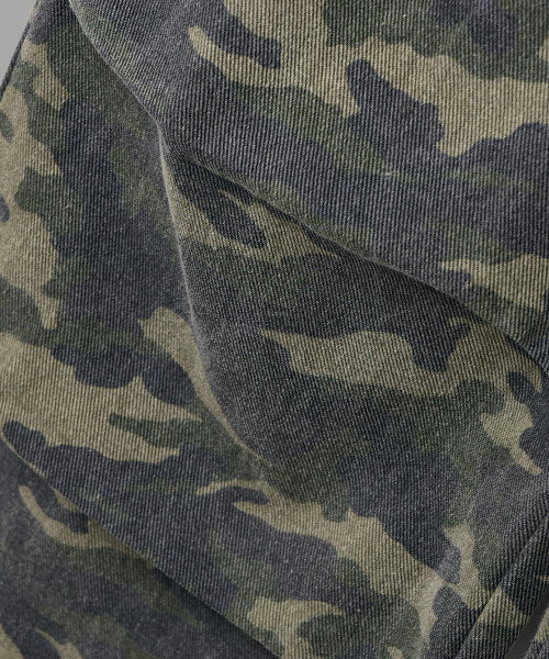 EUGGEN(ユジェン)の「ワンタックカーゴポケットパンツ_カモフラージュ(その他パンツ・レディース・その他・SMALL/MEDIUM)」の5枚目の写真