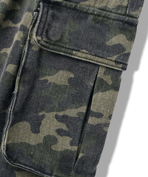 EUGGEN(ユジェン)の「ワンタックカーゴポケットパンツ_カモフラージュ(その他パンツ・レディース・その他・SMALL/MEDIUM)」の8枚目の写真
