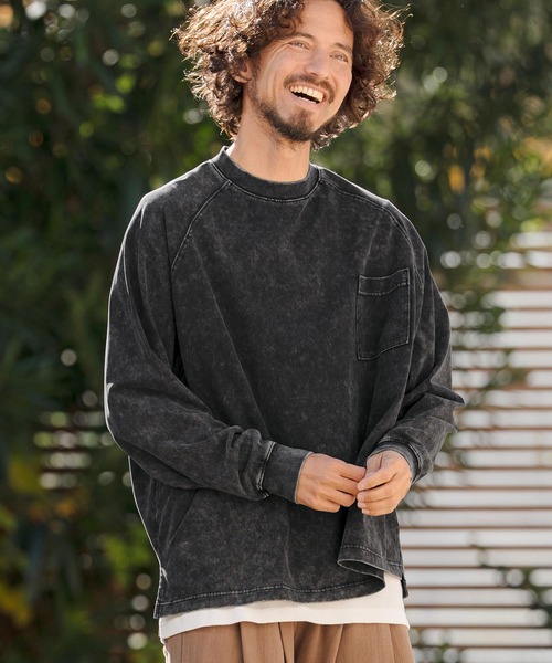 CAMBIO(カンビオ)の「mlt5516- Snow Wash Pocket Long Sleeve Tee カットソー(CMP-261-006)(Tシャツ/カットソー・メンズ・ブラック/グレイッシュベージュ/ブルー・S/M/L)」の2枚目の写真