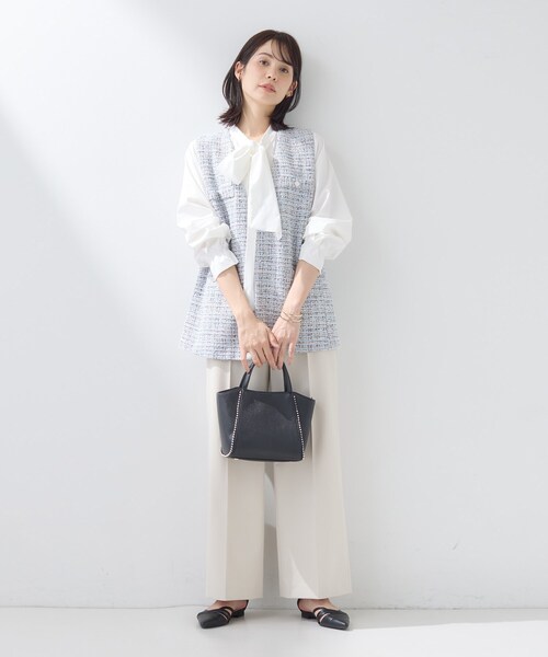 INDIVI（インディヴィ）の「【ミドルサイズ／合皮／ショルダー付】スタッズ風メタルバッグ（ショルダーバッグ・レディース・ピンク/ナチュラル/ブラック・00）」の17枚目の写真