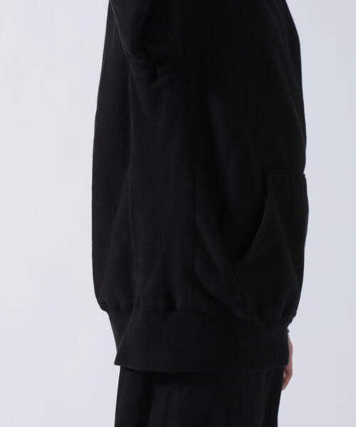 B'2nd(ビーセカンド)の「ATON (エイトン) GARMENT DYED URAKE | HOODIE【2026年春夏入荷モデル】(パーカー・メンズ・ブラック・4/6)」の13枚目の写真