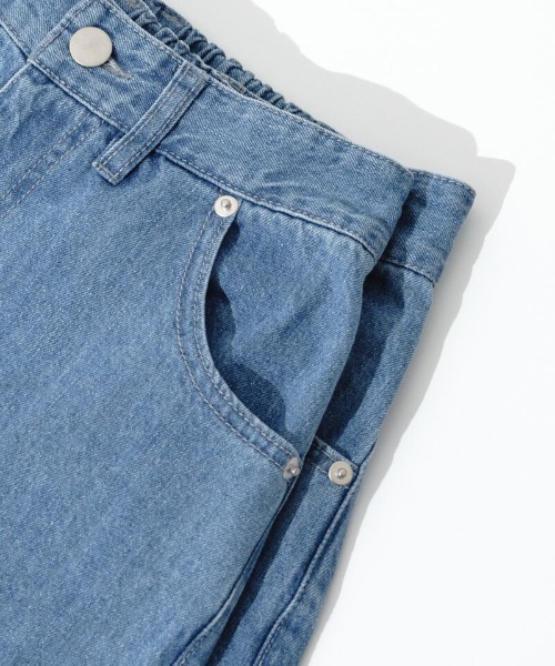 flower(フラワー)の「フリルデニムパンツ(デニムパンツ・レディース・ブラック・SMALL/MEDIUM)」の13枚目の写真