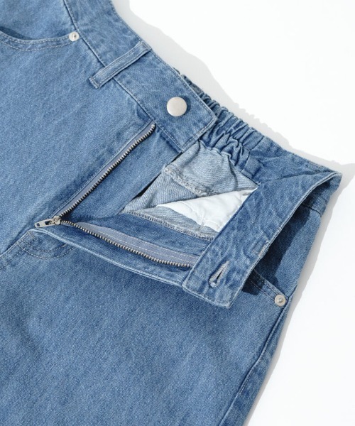 flower(フラワー)の「フリルデニムパンツ(デニムパンツ・レディース・ブラック・SMALL/MEDIUM)」の3枚目の写真