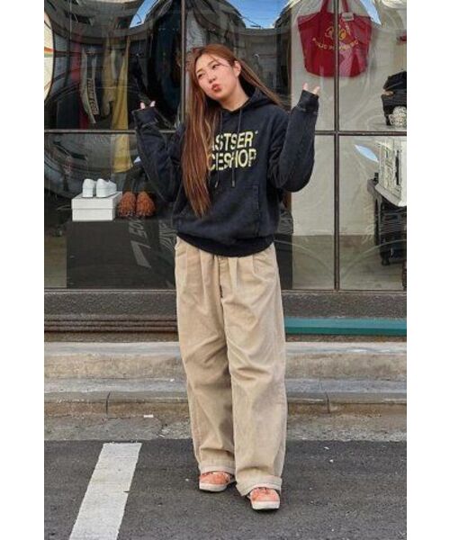 eastserviceshop(イーストサービスショップ)の「Vice Shop Dyed Hoodie - Washed Charcoal(パーカー・レディース・チャコール・SMALL/MEDIUM)」の7枚目の写真