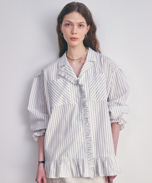 フリルシャツ_ベージュ