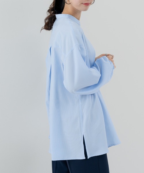 refinedworks(リファインドワークス)の「【refinedworks】ダブルタック ストライプチュニック(シャツ/ブラウス・レディース・ブルー/グレー・FREE)」の6枚目の写真