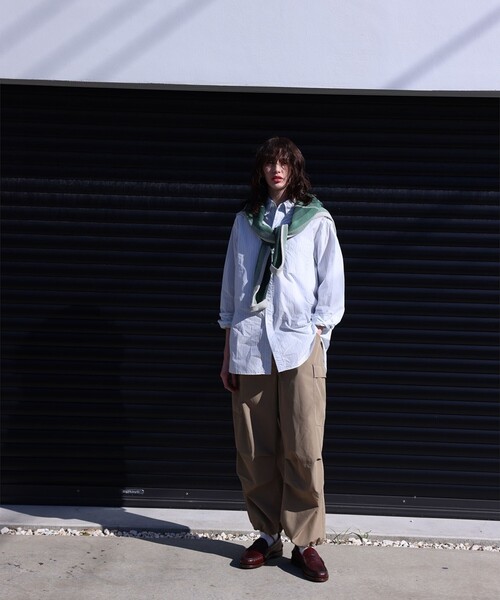 BEAMS PLUS(ビームスプラス)の「MIL Over 6 Pockets TW Rip stop(その他パンツ・メンズ・カーキ/ネイビー/オリーブ・SMALL/MEDIUM/LARGE)」の6枚目の写真