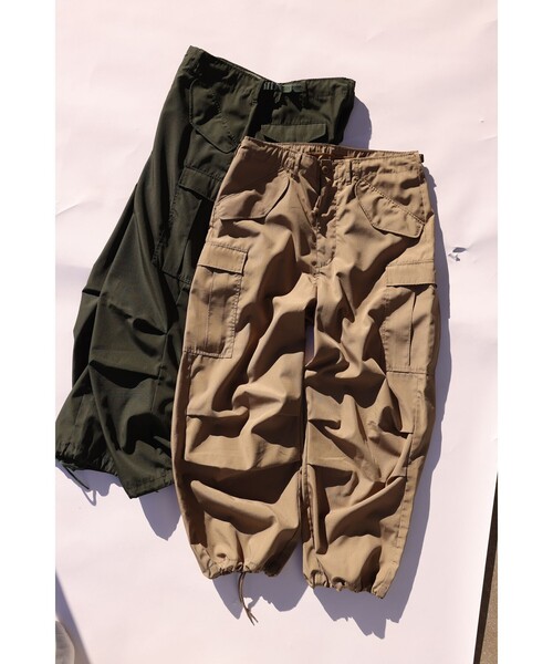 BEAMS PLUS(ビームスプラス)の「MIL Over 6 Pockets TW Rip stop(その他パンツ・メンズ・カーキ/ネイビー/オリーブ・SMALL/MEDIUM/LARGE)」の1枚目の写真