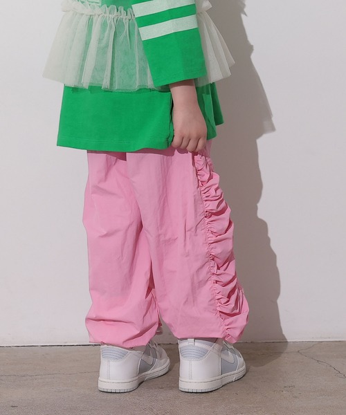 Ocean&Ground(オーシャン&グラウンド)の「TNサイドギャザーパンツ(その他パンツ・キッズ・ブラック/キナリ/ピンク・80/90/95/100/110/120/130/140)」の4枚目の写真