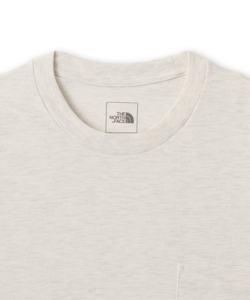 THE NORTH FACE(ザノースフェイス)の「THE NORTH FACE S/S Square Logo Pocket Tee / ザ ノース フェイス ショートスリーブ スクエア ロゴ ポケット ティー(Tシャツ/カットソー・メンズ・ホワイト系その他・L/M/XL/S/XXL)」の2枚目の写真